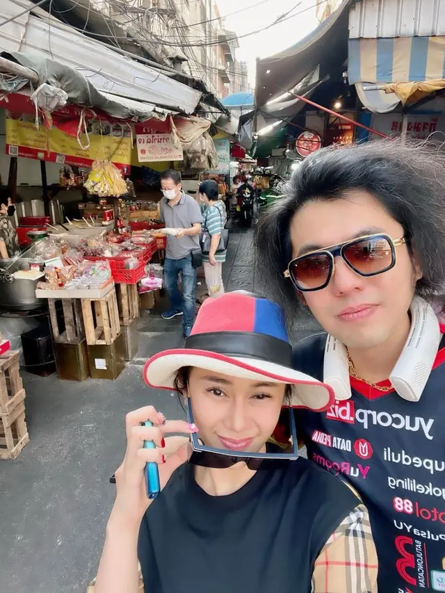 Ngaku Hamil, Ini 7 Potret Mesra Denise Chariesta dan Kekasih yang Bikin Heboh