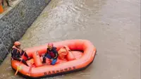 Loncat ke Sungai dan Tak Muncul Lagi, Bocah 11 Tahun di Cianjur Diduga Hanyut Terbawa Arus