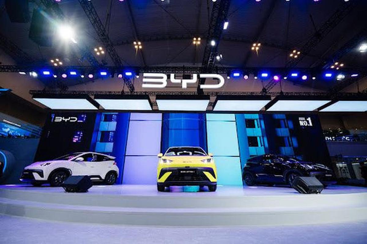 Deretan Mobil Listrik Murah dengan Harga Setara LCGC, Pilihan Ideal Tahun 2025
