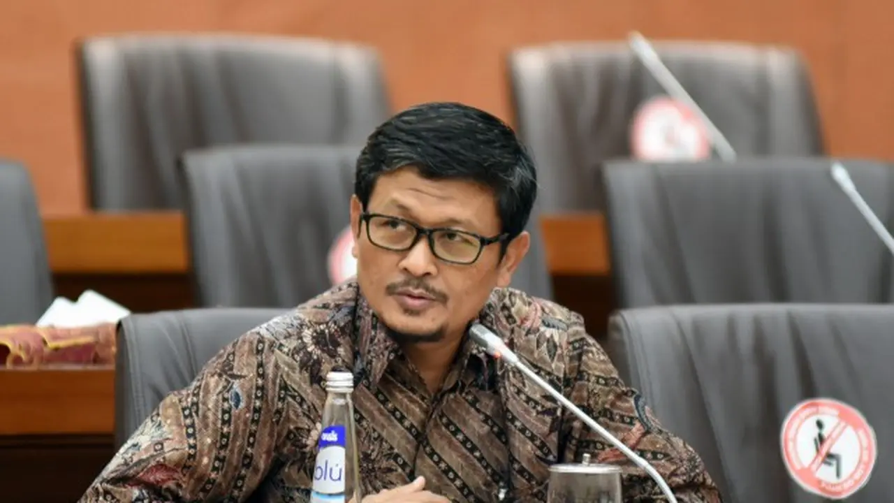 DPR.