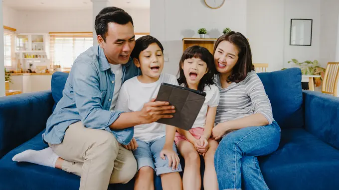 Kebiasaan Kecil yang Bisa Memperkuat Ikatan Keluarga - Cover