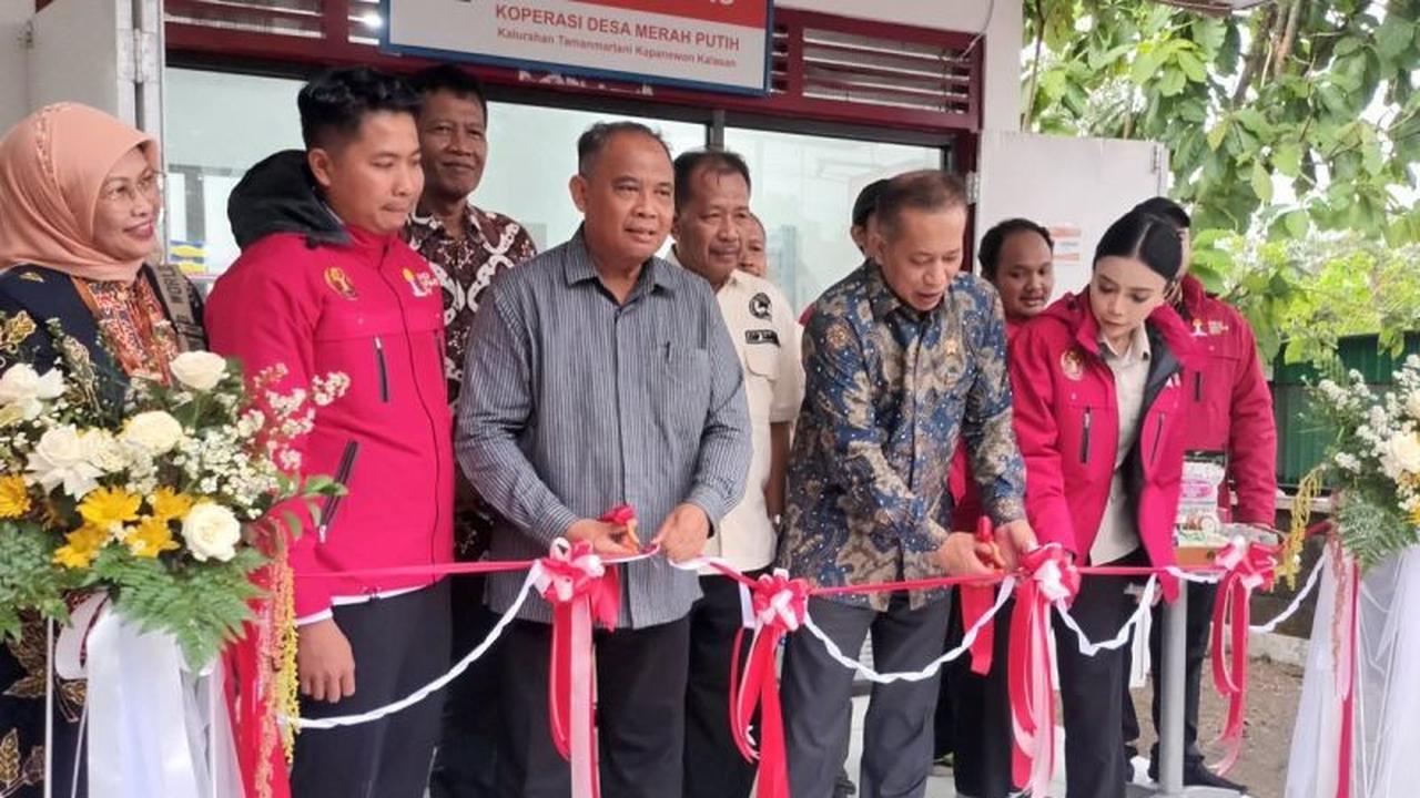 Menkop Resmikan Peluncuran Produk HIPMI DIY, Perkuat Pasokan KDKMP Nasional