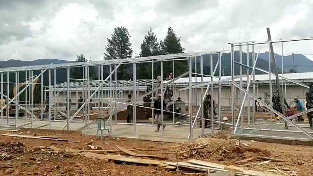 Hunian Sementara dari Batang Anai hingga Kota Padang Hampir Rampung