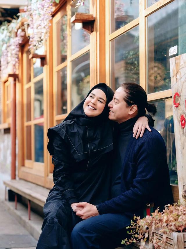 Cut Meyriska dan Roger Danuarta