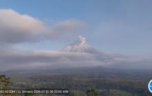 Pagi Ini, Semeru Erupsi: Kolom Abu 700 Meter, Ini Imbauan Jarak Aman