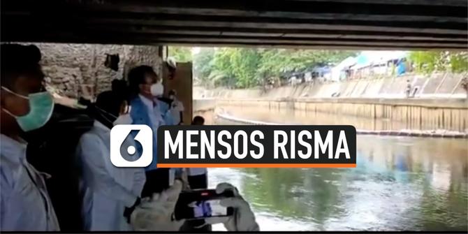 VIDEO: Hari Pertama Kerja, Risma Blusukan ke Kolong Jembatan Ciliwung