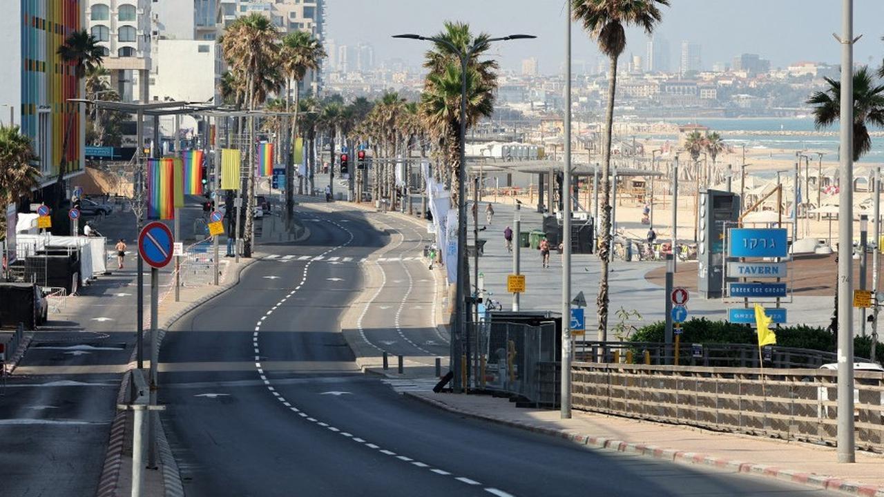 FOTO: Situasi Ibu Kota Israel Ditinggal Warganya Sembunyi saat Iran Kirim Serangan Balasan