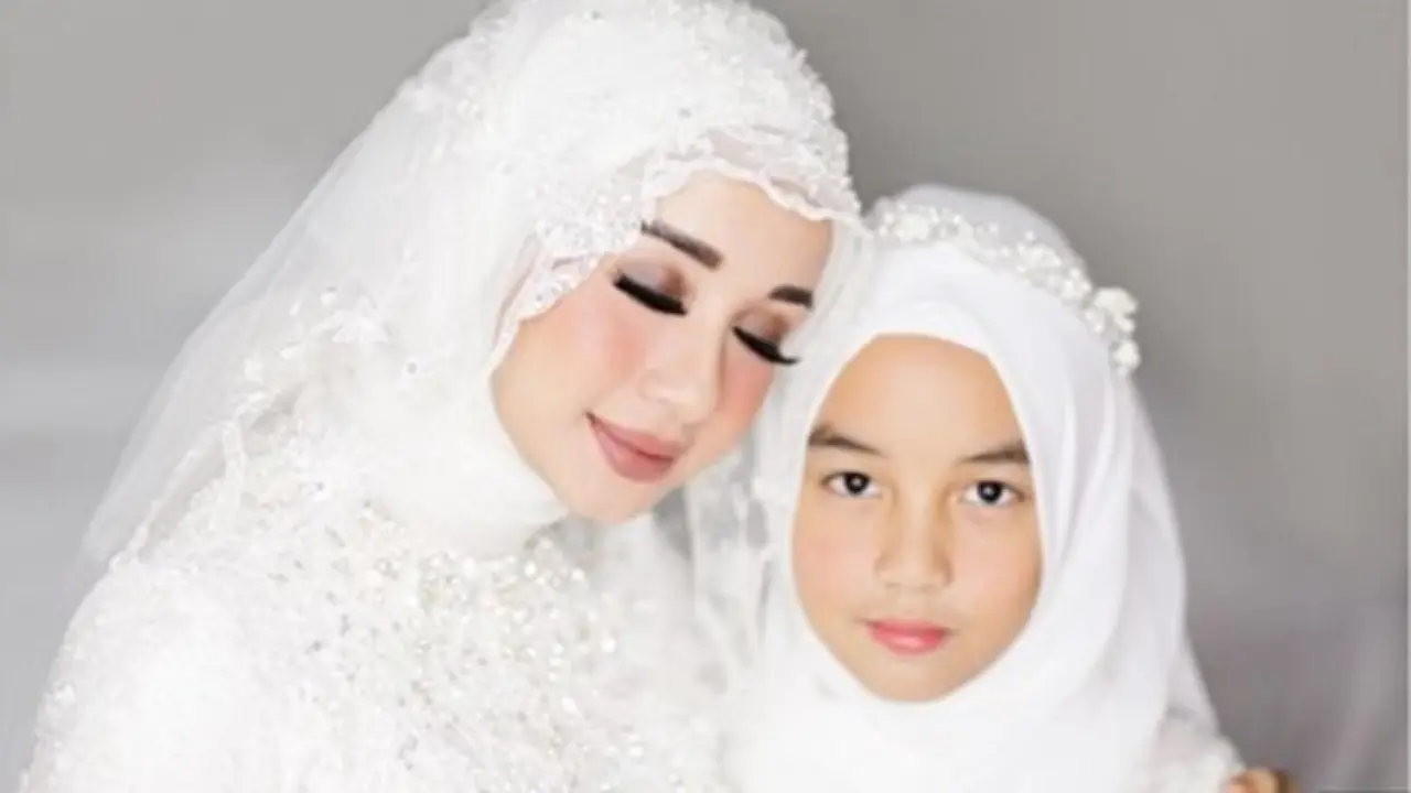 Laudya Cynthia Bella dan Engku Aleesya