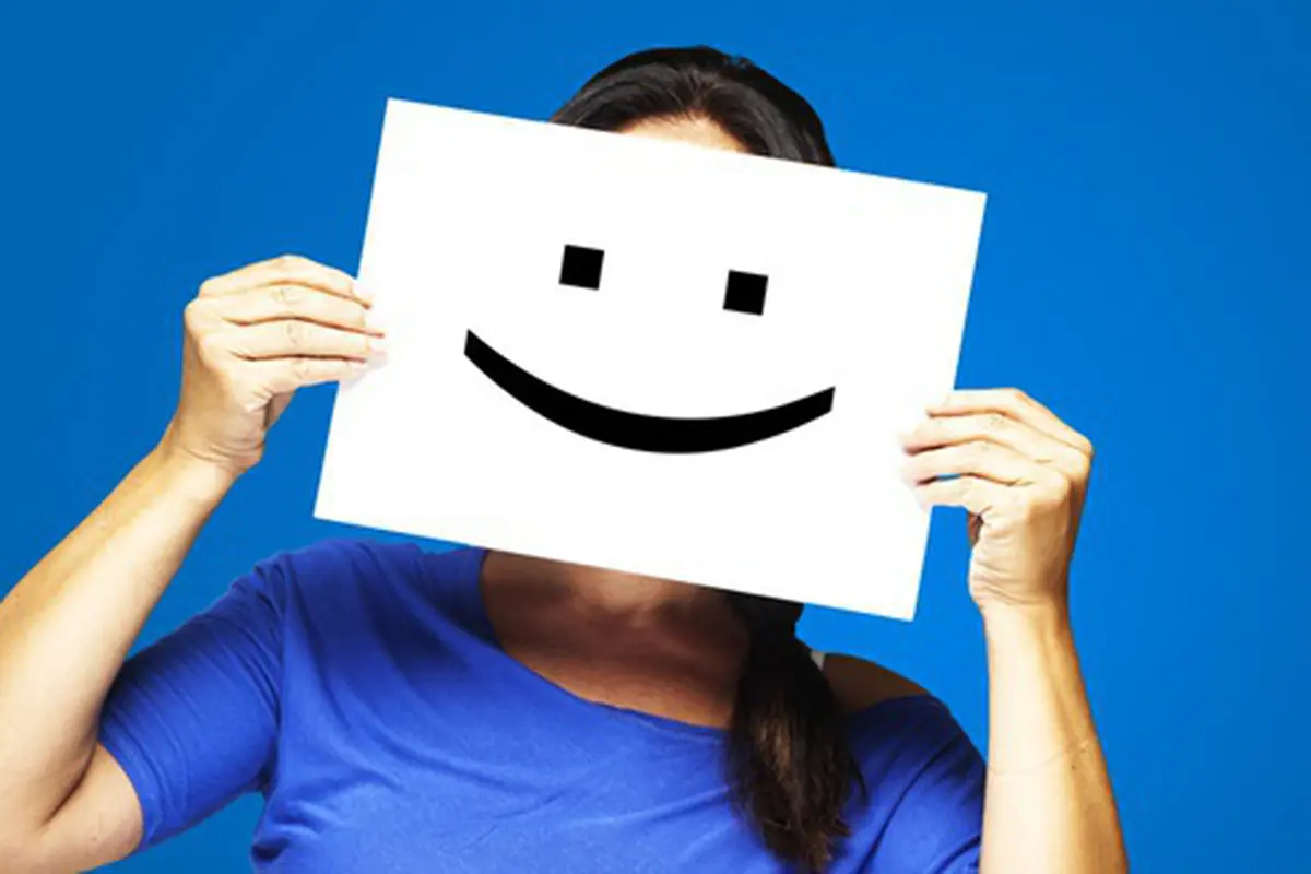 (c) shutterstock