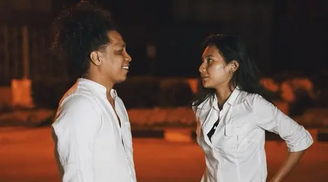 Banyak Berubah Ibunda Indah Permatasari Tuding Arie Kriting Cuci Otak Anaknya Entertainment Fimela Com