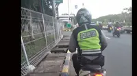 Ditanya Polisi Mau Ditilang atau Dibantu, Jawaban Pria Ini Menohok