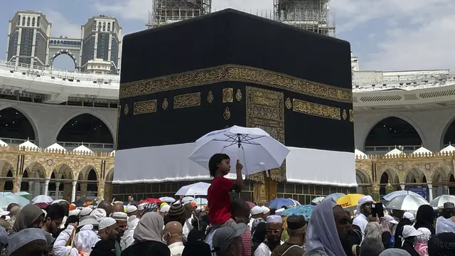 Jemaah Haji Tawaf Ifadah