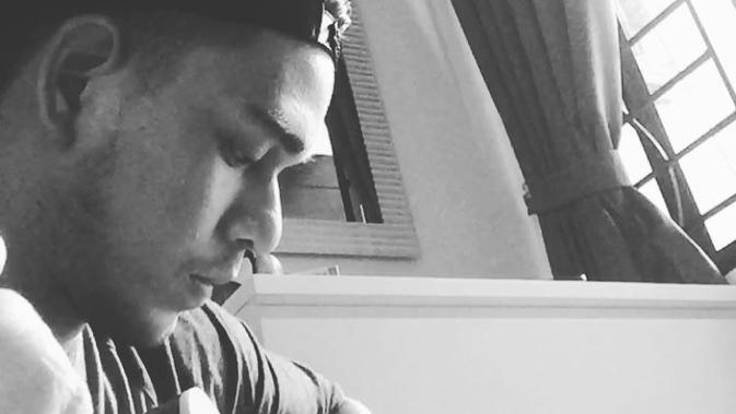 Rangga Azof. (Instagram @azofrangga)