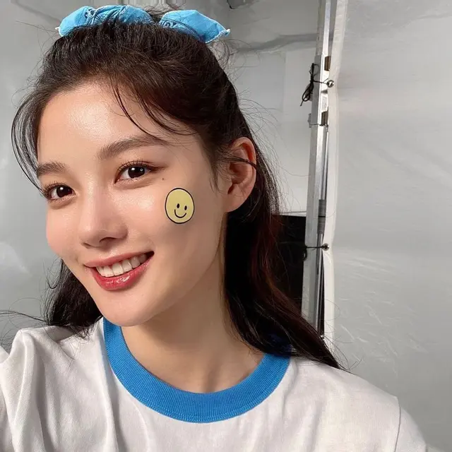 Kim Yoo Jung. (Instagram/ you_r_love)