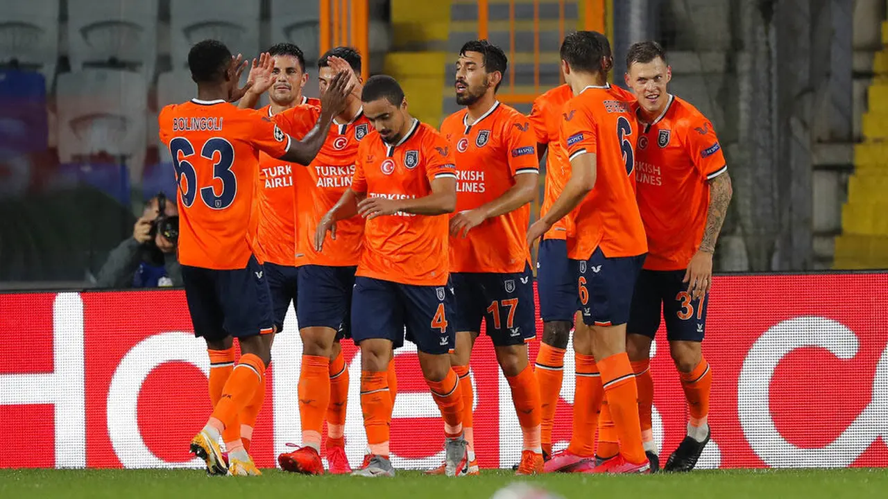 Manchester United Tumbang di Markas Istanbul Basaksehir