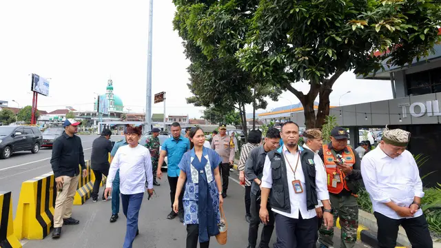 Wakil Menteri Pariwisata (Wamenpar) Ni Luh Puspa tinjau Pelabuhan Ketapang jelang libur nataru (Istimewa)