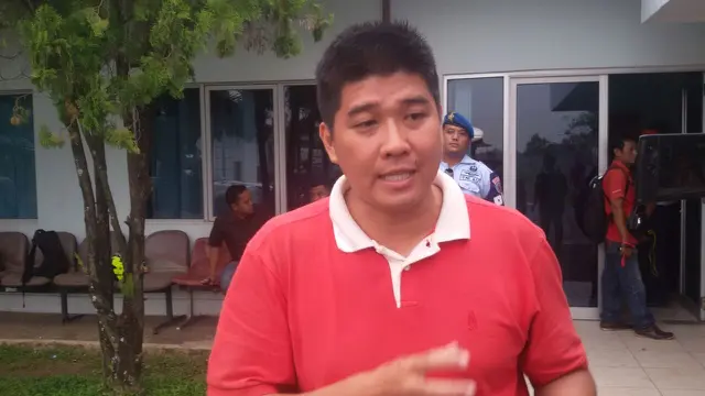 Pasutri Dianiaya Saat Rekam Pengeroyokan Pengemudi Taksi Online
