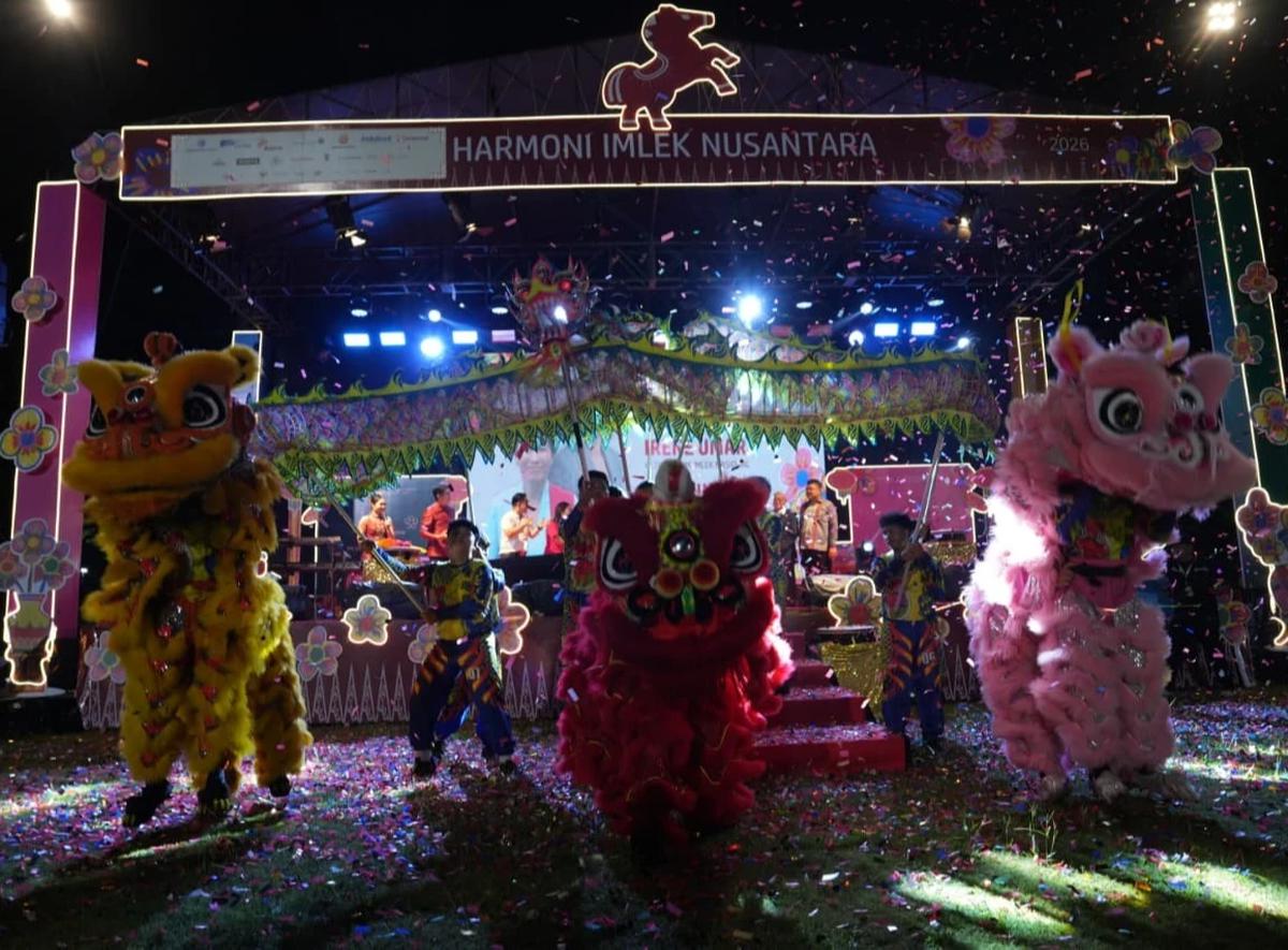 Puncak Imlek Festival 2577 di Lapangan Banteng