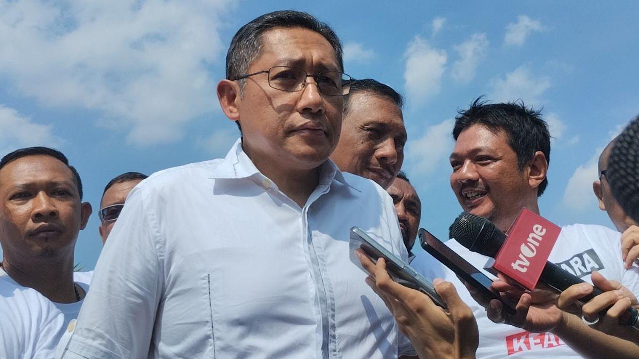 Dia meminta masyarakat percaya kepada KPU, sebab menurut Anas KPU pun tahu persis konsekuensi apabila opsi penundaan Pemilu dipilih.