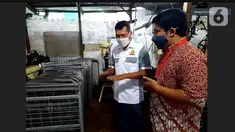 Suasana Jelajah Virtual di UMKM binaan Yayasan Dharma Bhakti Astra (YDBA) di UD KS Pro Waru Sidoarjo, Selasa (16/02/2021). Jelajah virtual pada masa pandemi covid-19 untuk melihat kondisi UMKM yang mengalami penurunan hingga kenaikan omset. (Liputan6.com/Pool/YDBA)