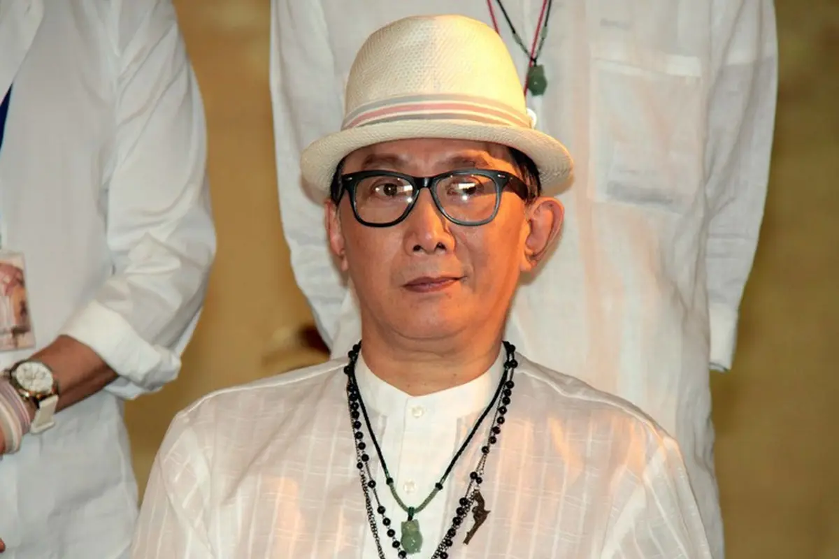 Robby Tumewu