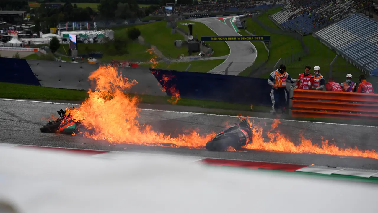 Momen Motor Pedrosa-Savadori Terbakar di MotoGP Styria