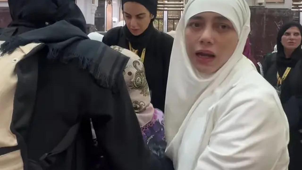 7 Momen Celine Evangelista Bantu Ibu-Ibu Terjatuh Saat Umroh, Panen Pujian