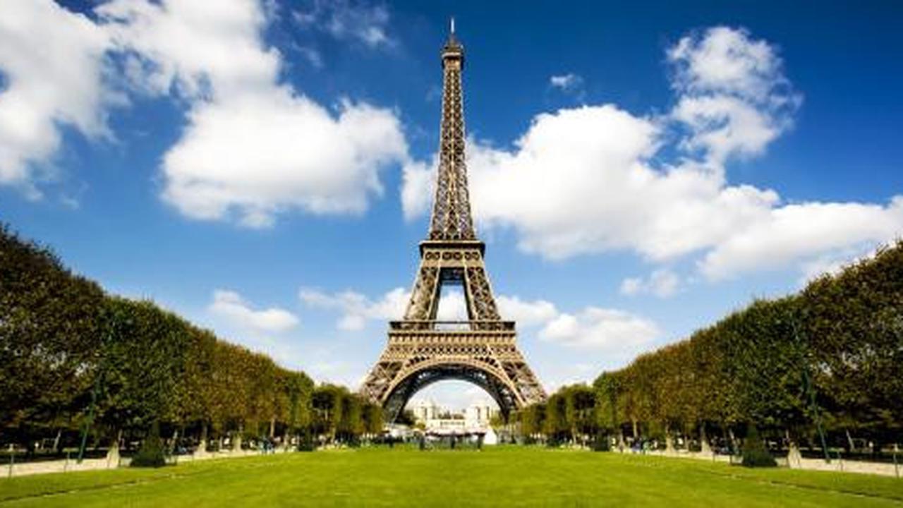 Pamor turun, menara Eiffel tak lagi ramai dikunjungi