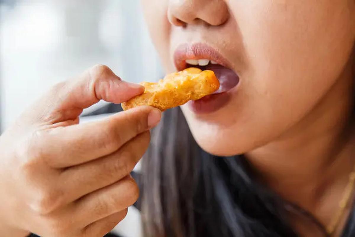 8 Camilan Harian yang Tak Terasa Bisa Ganggu Kesehatan Pencernaan, Awas Jangan Anggap Remeh