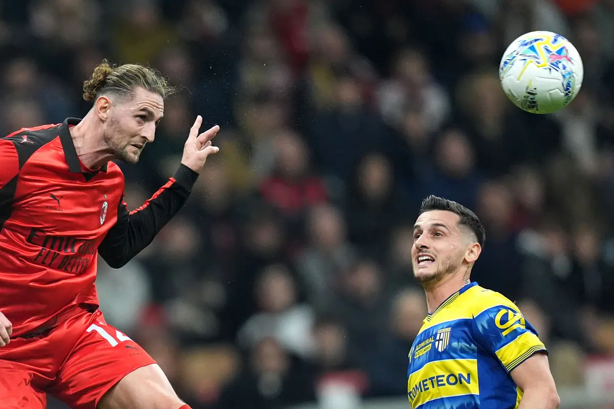 Foto: AC Milan Tersandung Parma di Laga Lanjutan Liga Italia, Semakin Tertinggal dari Inter