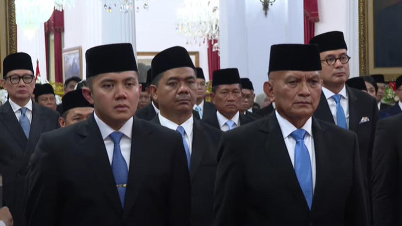Seragam Kabinet Prabowo Memakai Dasi Biru Muda, Estetika Semata atau Ada Pesan Politik?