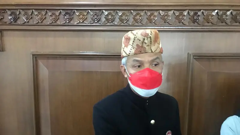 Ilustrasi Foto Gubernur Jawa Tengah , Ganjar Pranowo saat di temui di Gedung Grahadika Kota Semarang