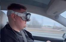 Viral Orang Nyetir Mobil Tesla Pakai Apple Vision Pro