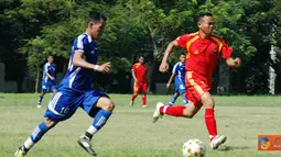 Citizen6, Surabaya: Puslatdiksarmil menyusul Denmako dan Kodikmar ke semifinal kompetisi Sepak bola antar satuan kerja dilingkungan Kobangdikal dalam rangka Hari Pendidikan Angkatan Laut ke-66. (Pengirim: Penkobangdikal)