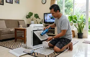 9 Cara Bersihkan Air Purifier dengan Benar agar Udara Rumah Tetap Segar