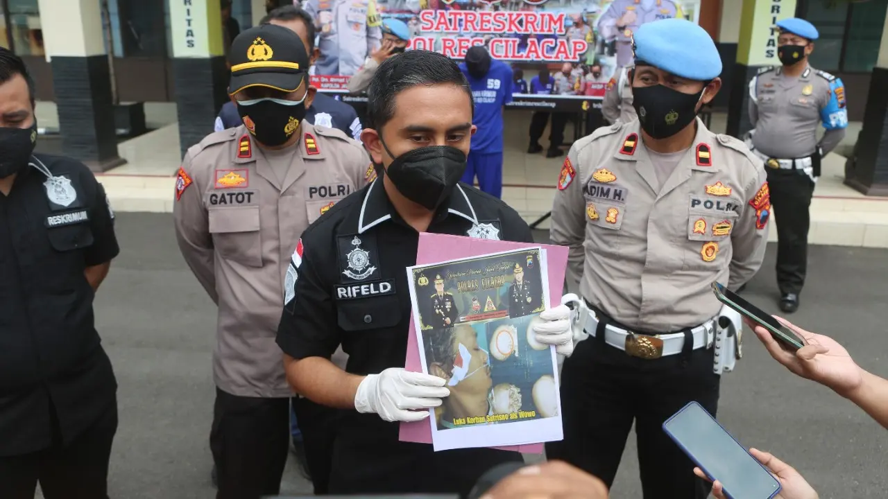 Seorang pria babak belur karena menggoda istri tetangga, di Cilacap. (Foto: Liputan6.com/Humas Polres Cilacap)