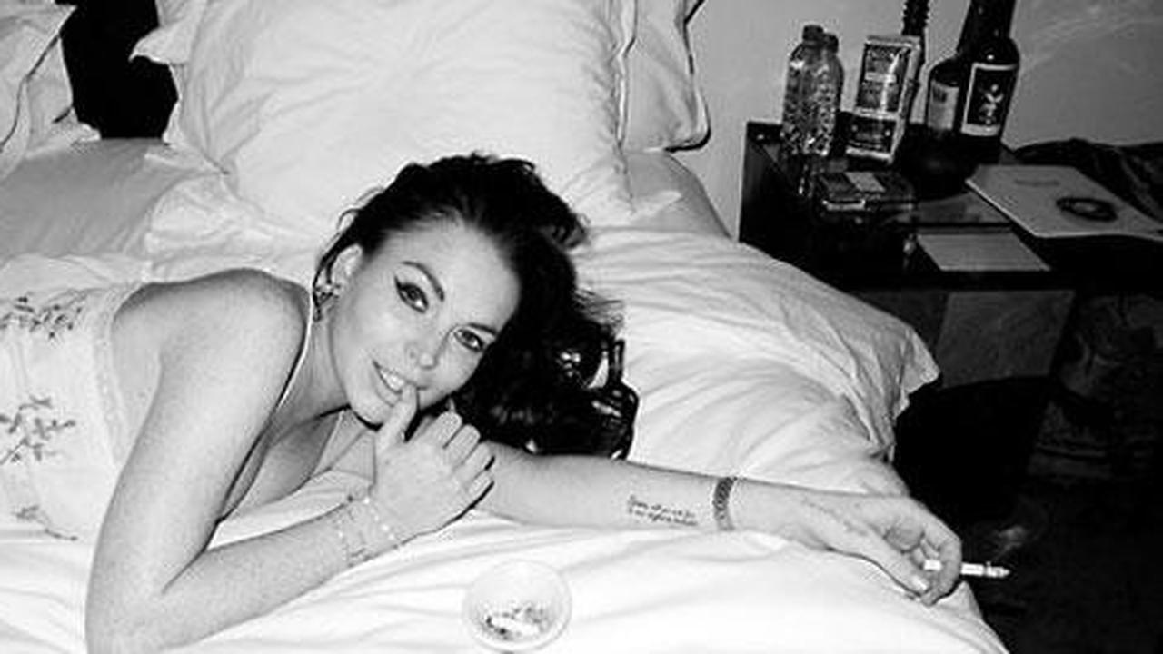Pemotretan, Lindsay Lohan pakai bra transparan
