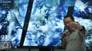 Kepala BNPB, Willem Rampangilei memberikan keterangan terkait gempa 5,2 SR yang mengguncang Malang, Jawa Timur, pukul 13.09 WIB, di Jakarta, Rabu (3/2). (Liputan6.com/Faisal R Syam)