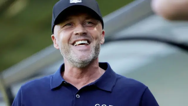 Dick Schreuder - NEC
