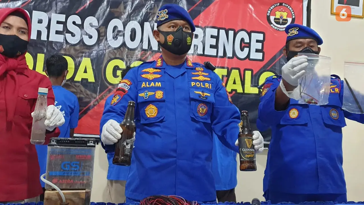 Direktorat Kepolisian Perairan dan Udara (Polairud) Polda Gorontalo saat melakukan konfrensi pers (Arfandi Ibrahim/Liputan6.com)