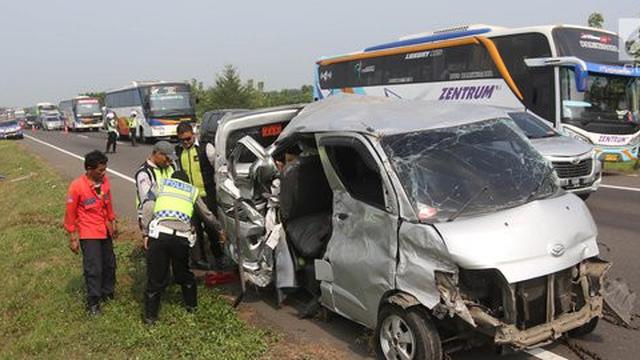 Death Valley, Jalan 200km Tanpa Belokan di Amerika Serikat Ini Mengingatkan Pada Tol Cipali