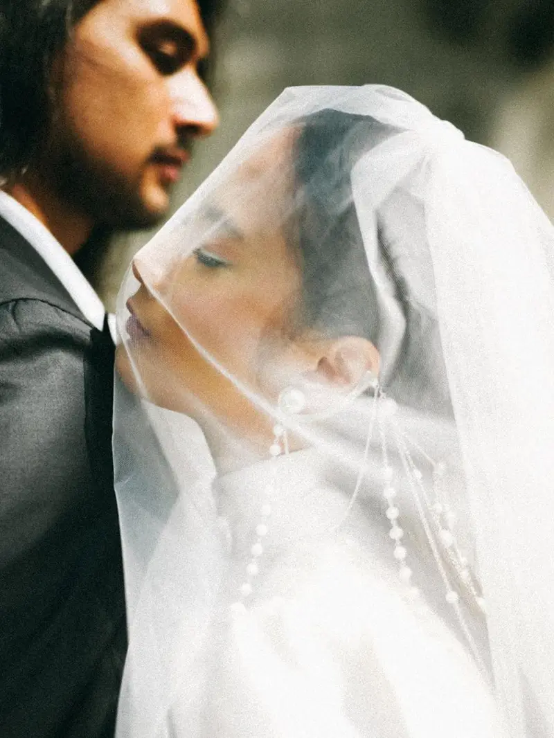 [Fimela] Potret Pernikahan Tara Basro dan Daniel Adnan