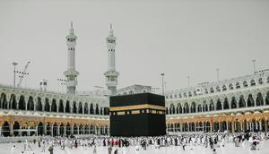 Kakbah. (Unsplash-Sam Riz)