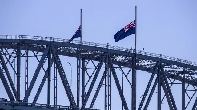 Ratu Elizabeth II Wafat, Bendera Setengah Tiang Berkibar