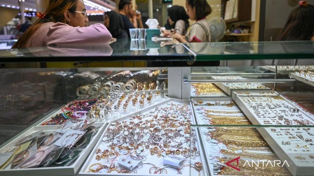 Harga Emas Pegadaian Hari Ini: UBS Naik Tipis, Galeri24 Stabil di Akhir Pekan
