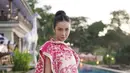 Sejumlah selebriti tanah air berkumpul di Bali dan adu gaya mengenakan outfit dari Dior (instagram/vaelovexia)
