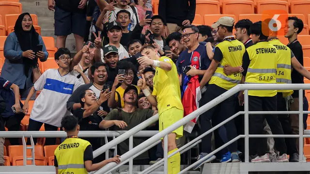 Foto: Ramahnya Kiper Timnas Prancis U-17 setelah Pastikan Les Bleus Puncaki Klasemen Grup E Piala Dunia U-17 2023