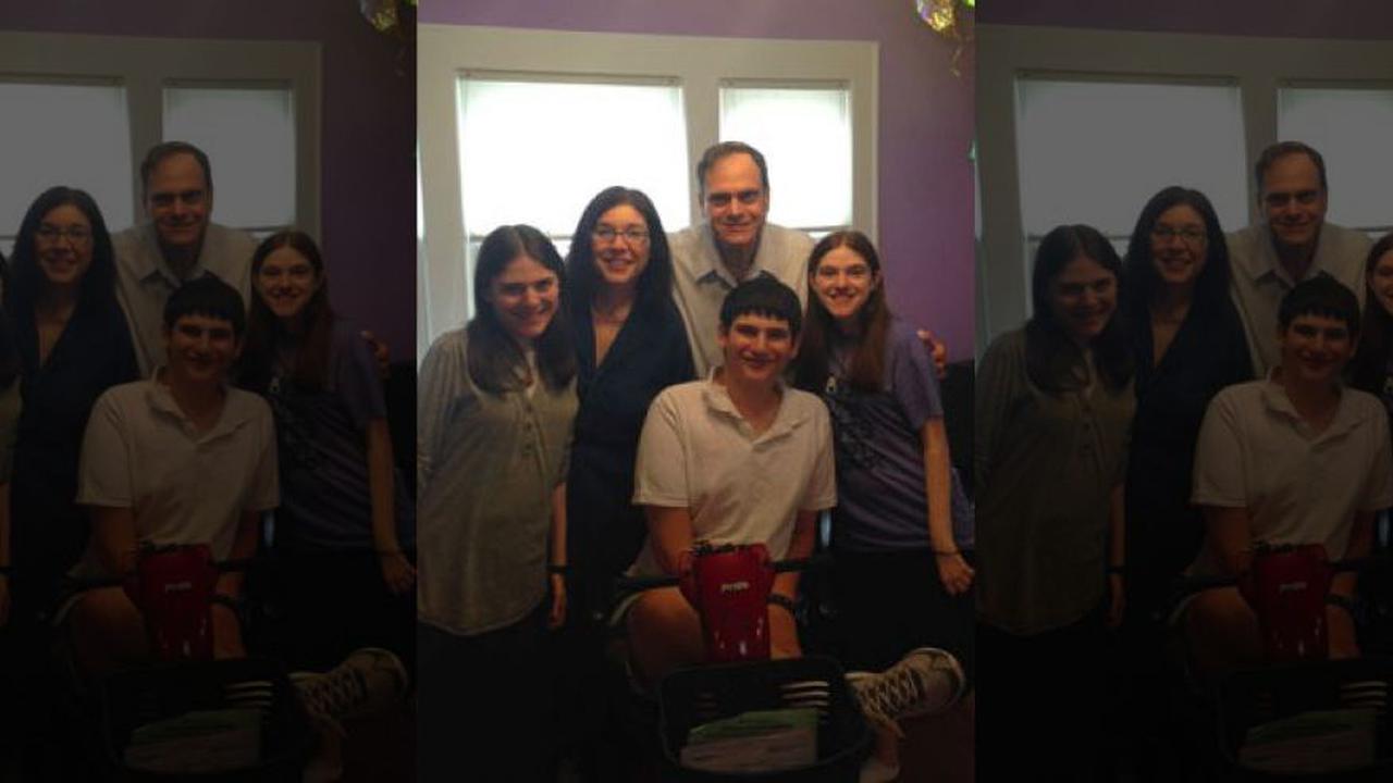 Misterius, 4 Bersaudara Kehilangan Kemampuan Berjalan