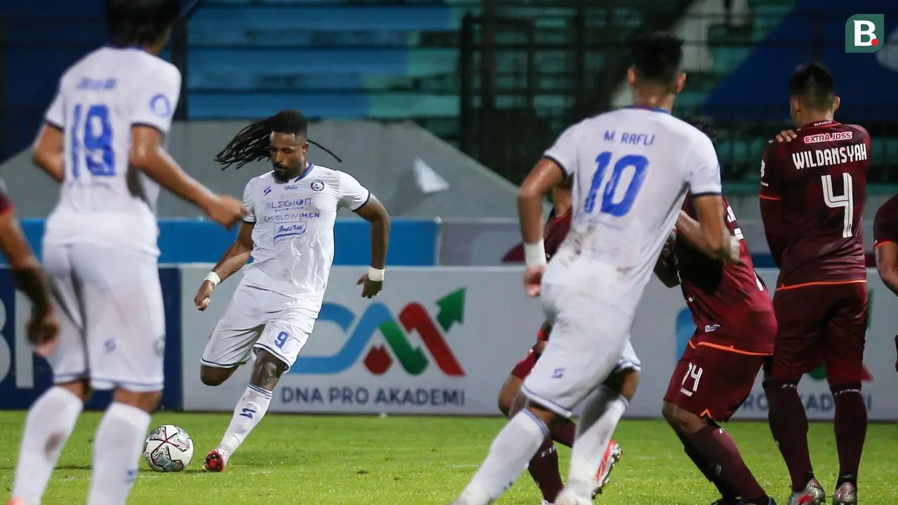 Foto: Ekspresi Cak Sodiq Usai Cetak Dua Gol dan Bawa Arema FC Kembali ke Papan Atas Klasemen BRI Liga 1