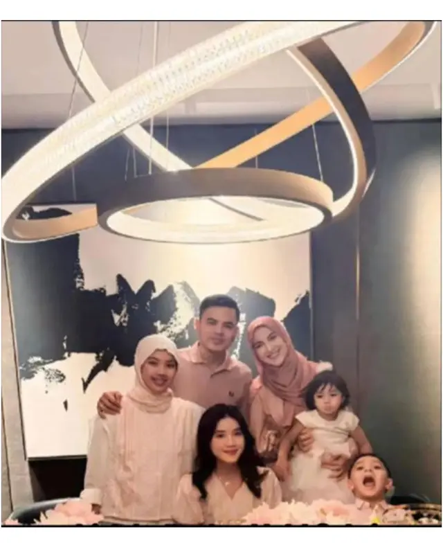 kebahagiaan usai menikah, intip 6 Potret Irish Bella rayakan ulang tahun anak sambung